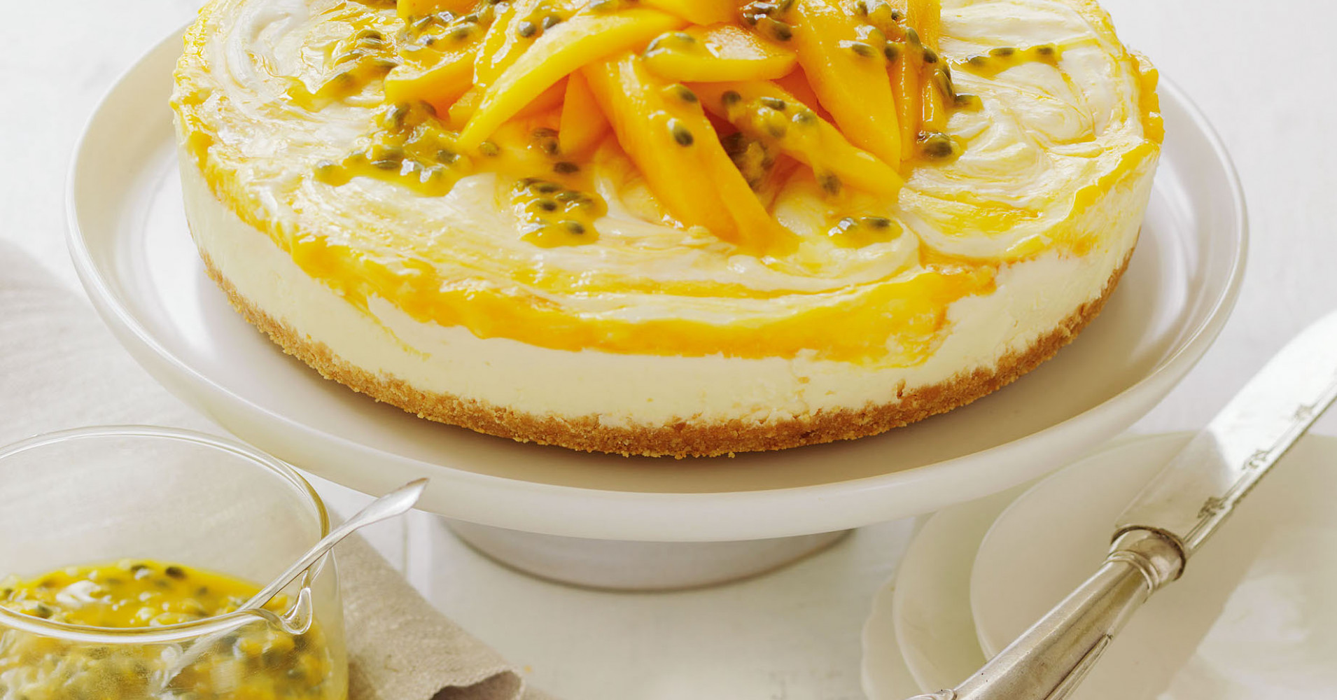 Mango and White Chocolate Cheesecake Recipe | myfoodbook